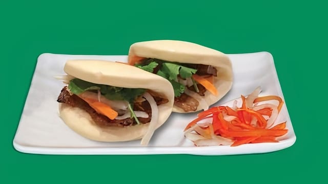 Grilled Meat Pao.
